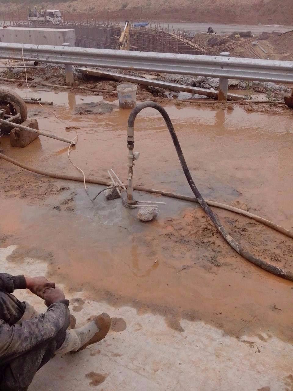 熊口管理区路基压密注浆